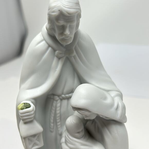 Touch Of Rose" By Roman Holy Family Bisque Music Box Light Porcelain - Picture 11 of 13